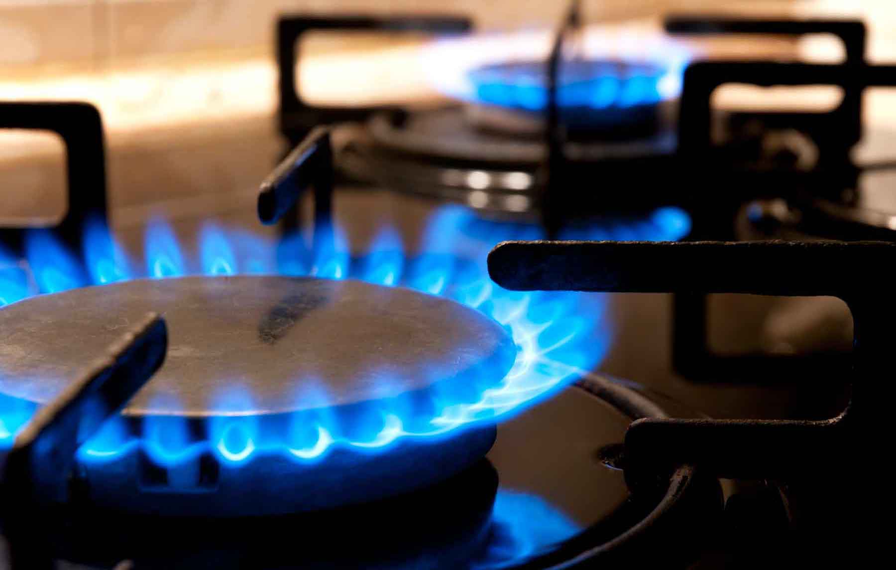 Gas